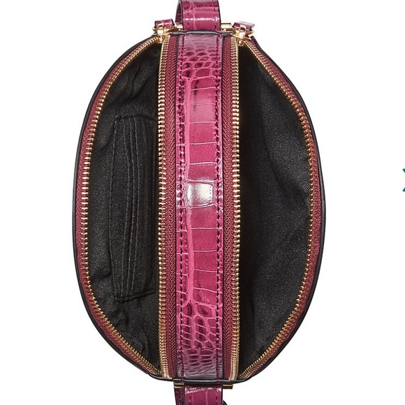 Round Crossbody Purse Snakeskin Pattern - Picture 5 of 5